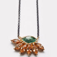 Green Ruellia necklace