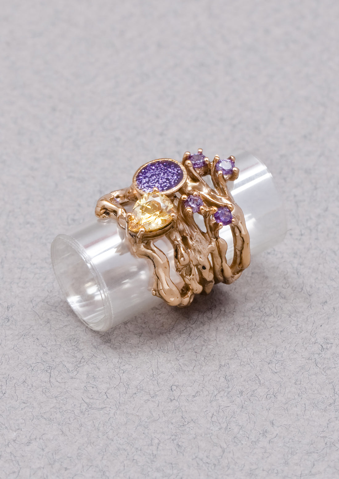 Paraphernalia ring