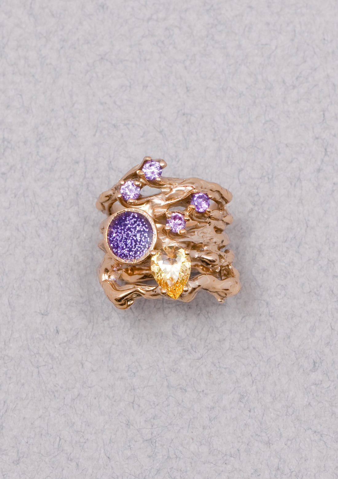 Paraphernalia ring