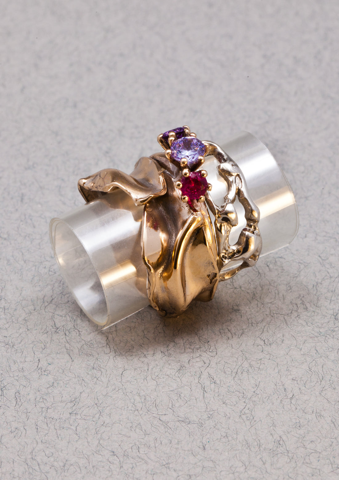 Daphne ring