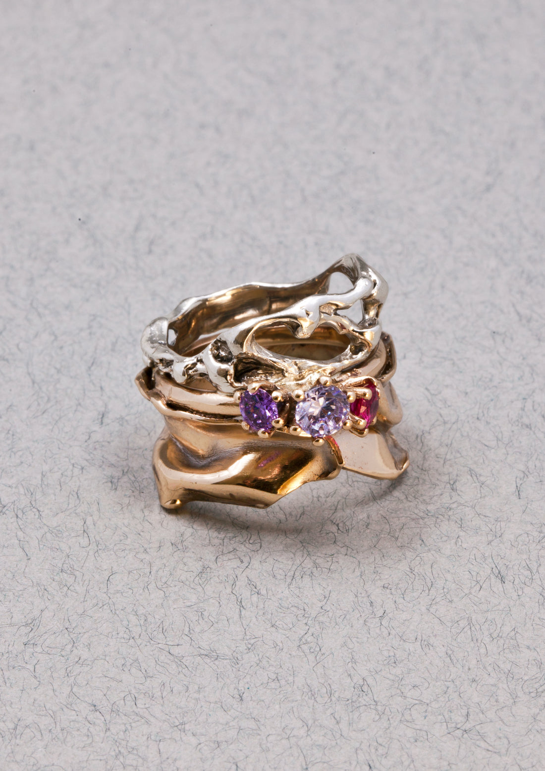Daphne ring