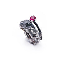 Desertica Silver Ring w/ stone
