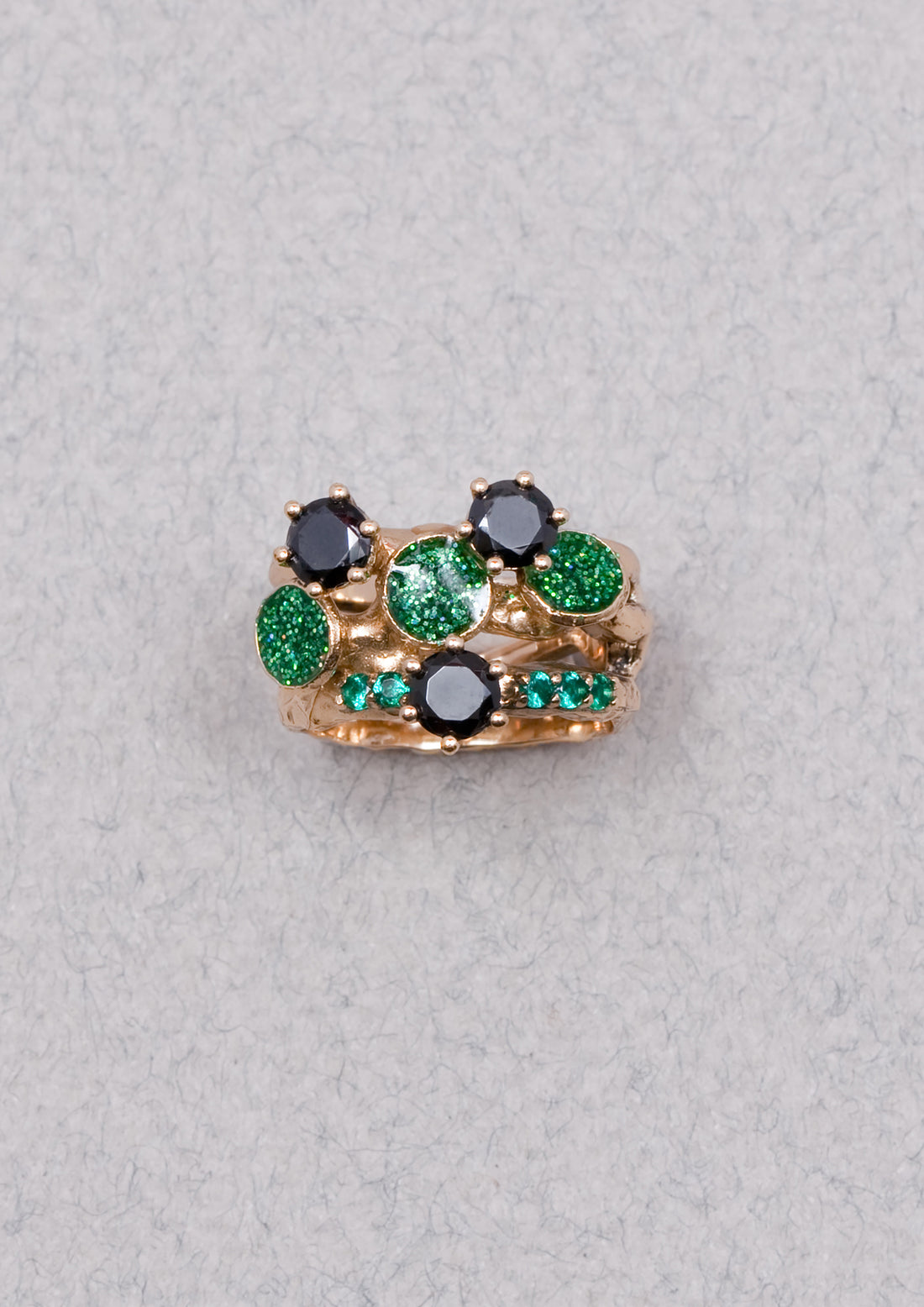 Paraphernalia ring
