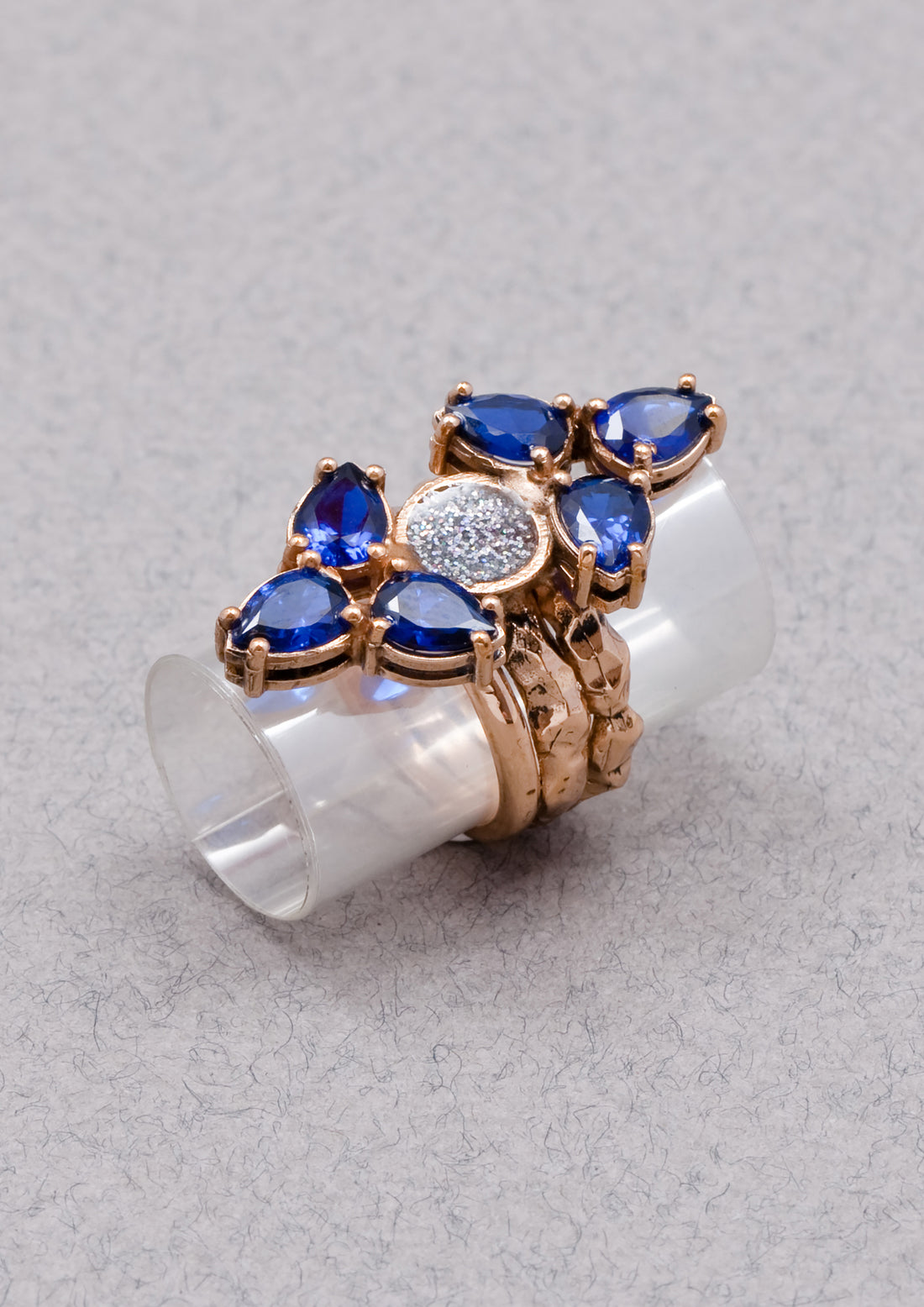 Paraphernalia ring
