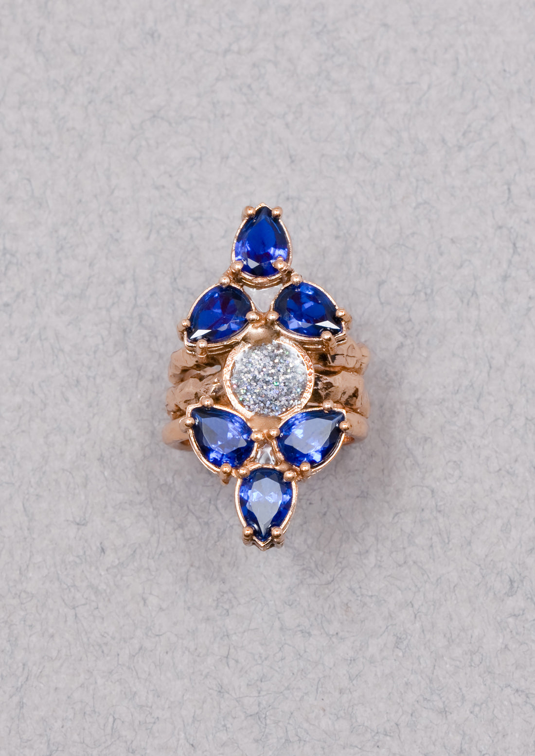 Paraphernalia ring
