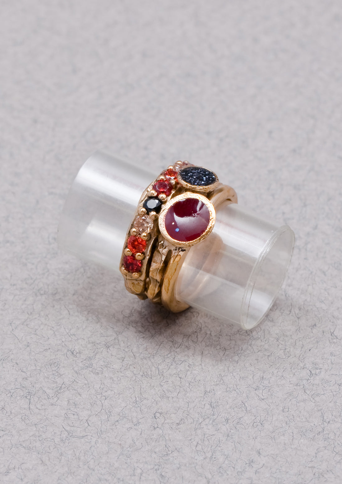 Paraphernalia ring