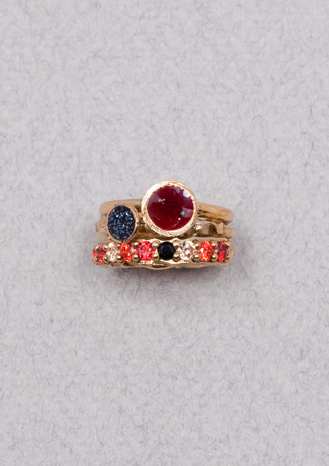 Paraphernalia ring
