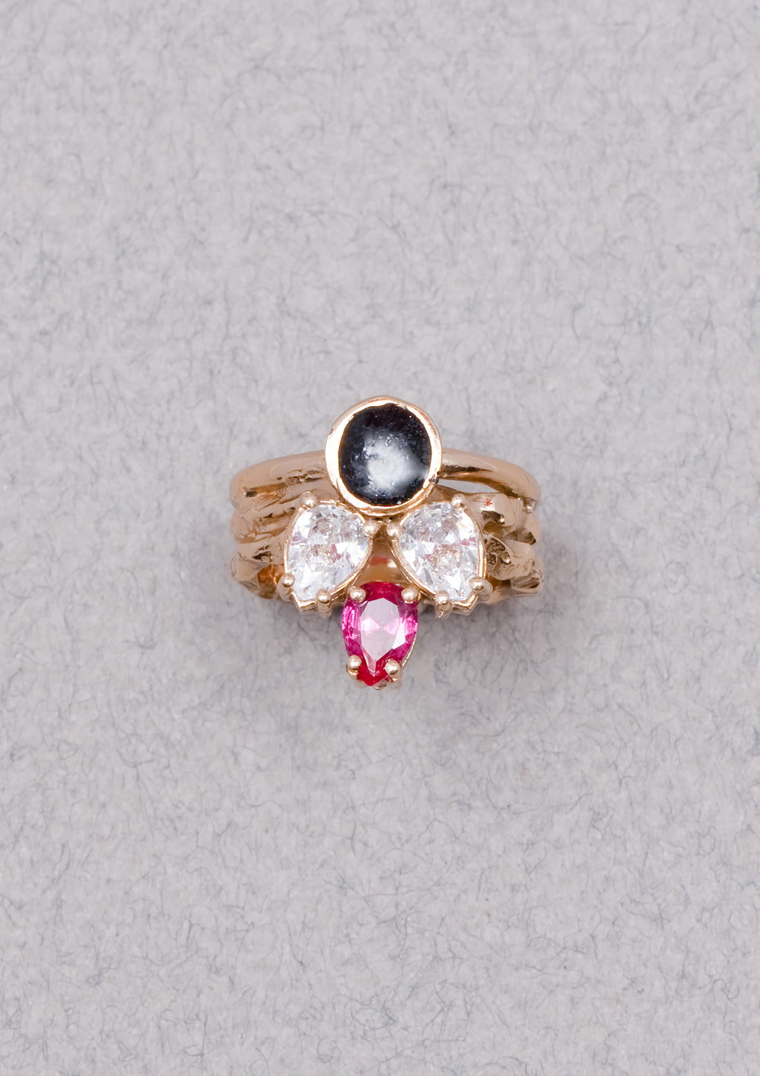Paraphernalia ring
