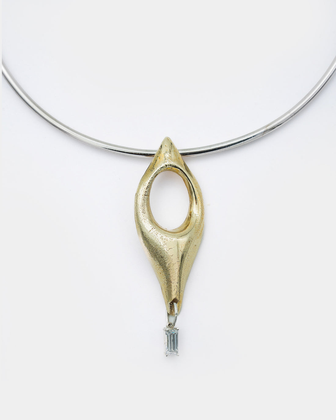 Leda Pendant