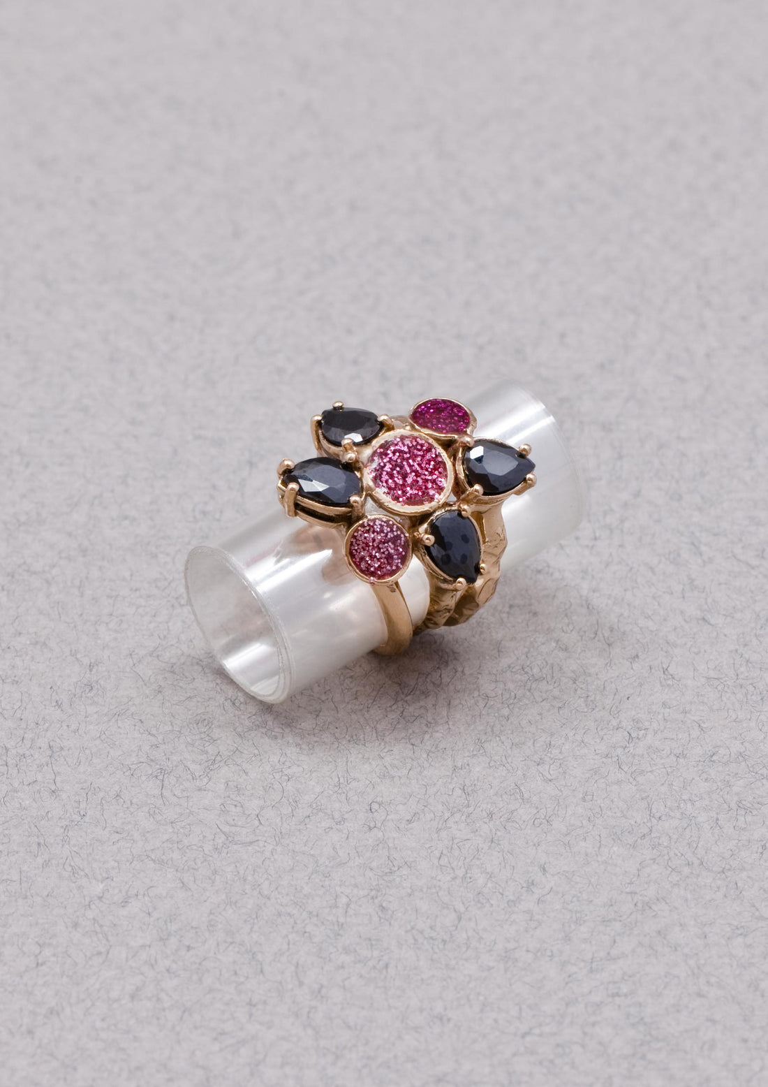Paraphernalia ring