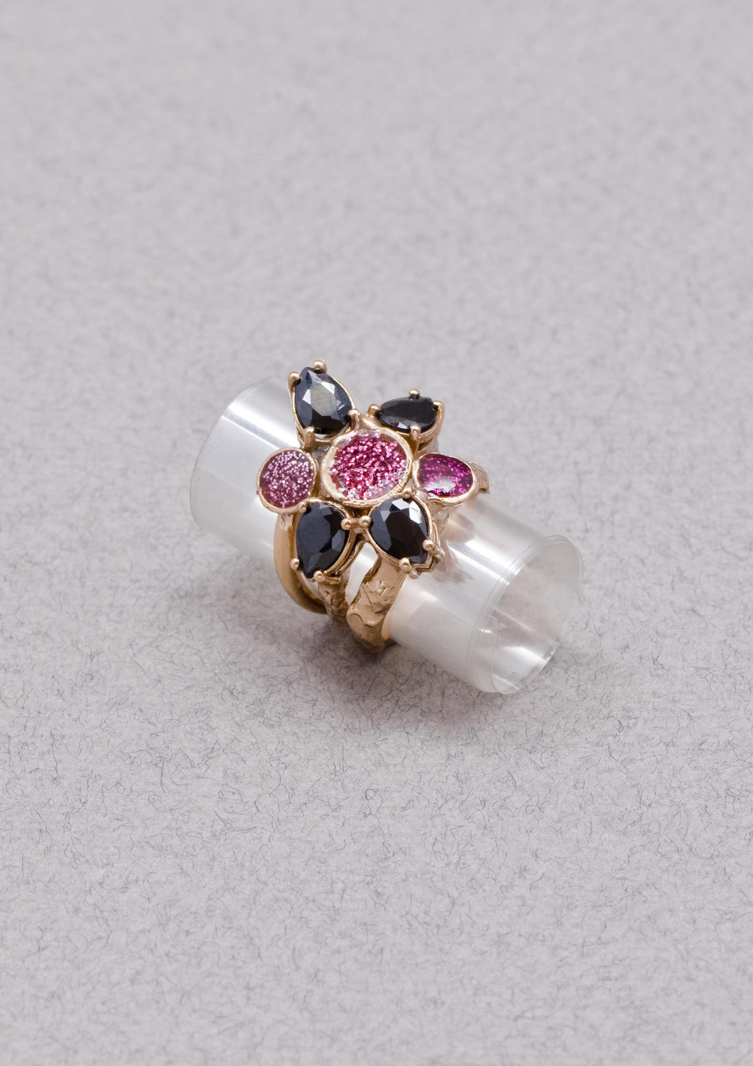 Paraphernalia ring