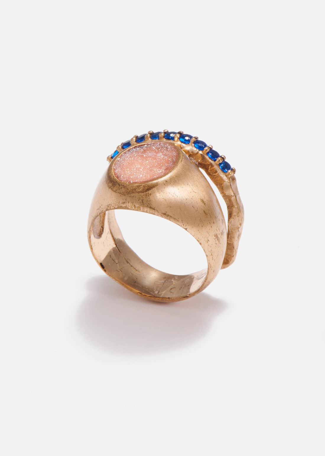 Sigillum ring W/ little stones