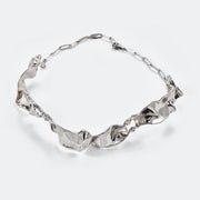 Mayumi chocker